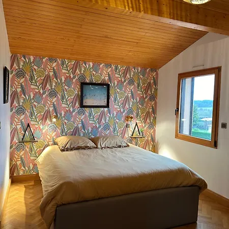 Les Cles De Jonzac-concergerie La Renardiere 8 Personnes 4* Touverac